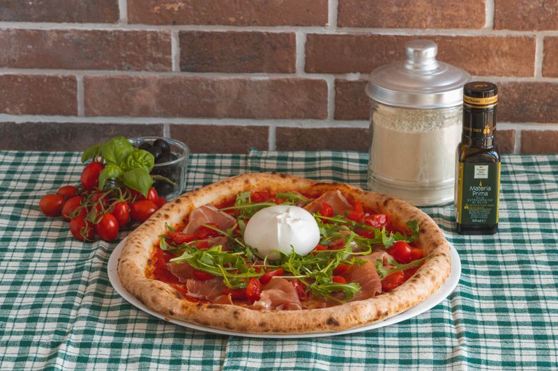 Margherita pizza classic at Punch pizza